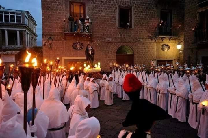 La Dimora Di Cornelia Aparthotel ซอร์เรนโต ภายนอก รูปภาพ