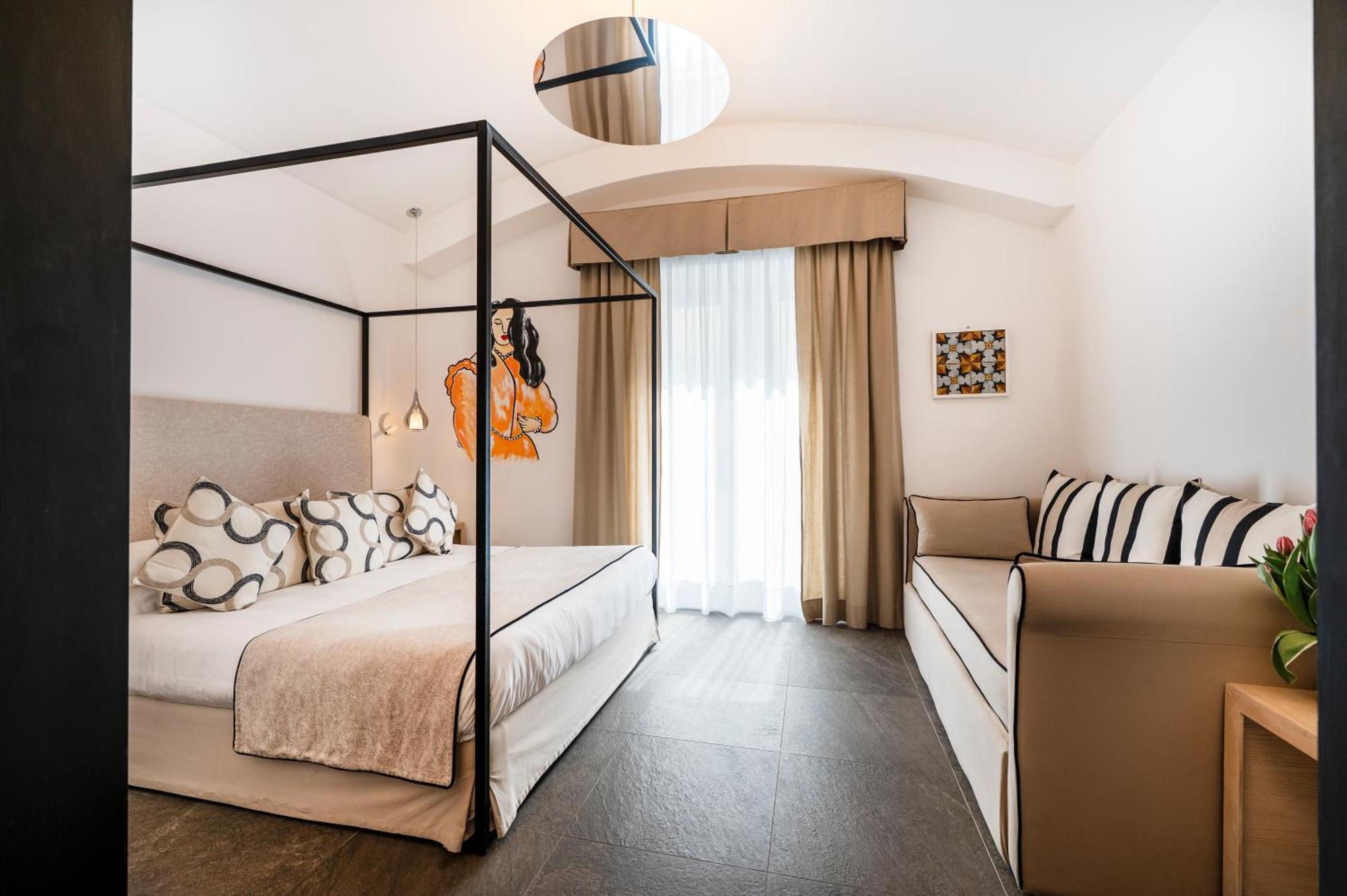 La Dimora Di Cornelia Aparthotel ซอร์เรนโต ภายนอก รูปภาพ